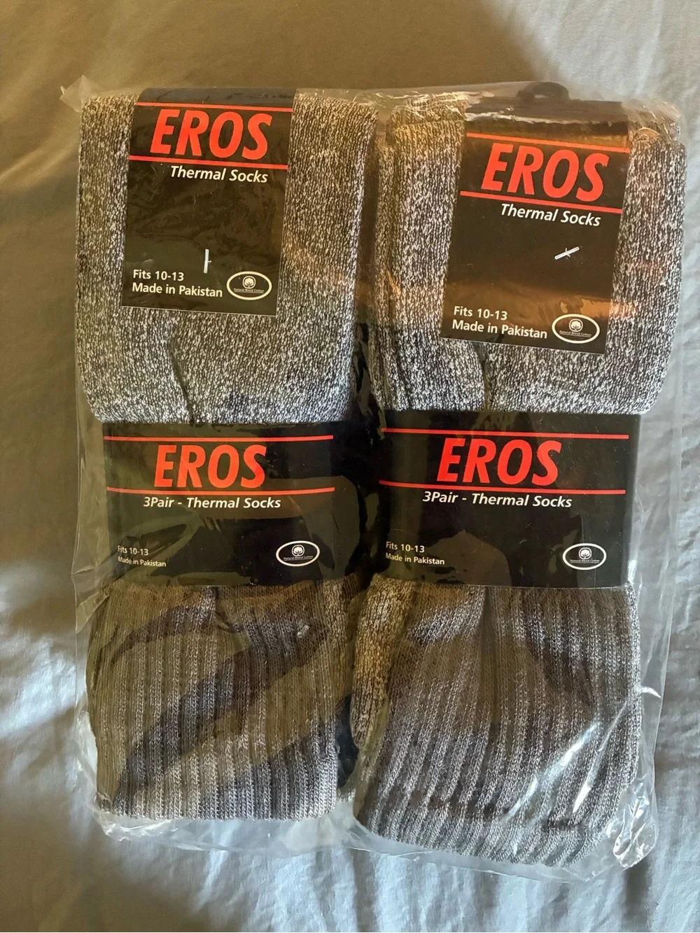 12 Pair thermal socks! Sz 10-13.